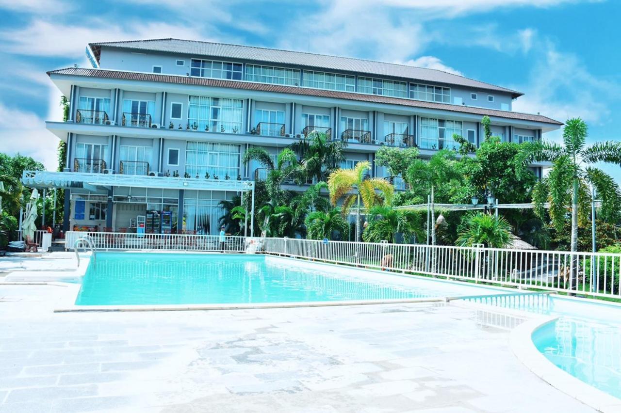 Ozon Hotel Nam Can Εξωτερικό φωτογραφία