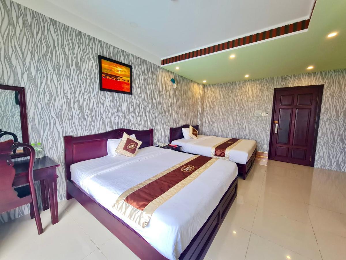 Ozon Hotel Nam Can Εξωτερικό φωτογραφία